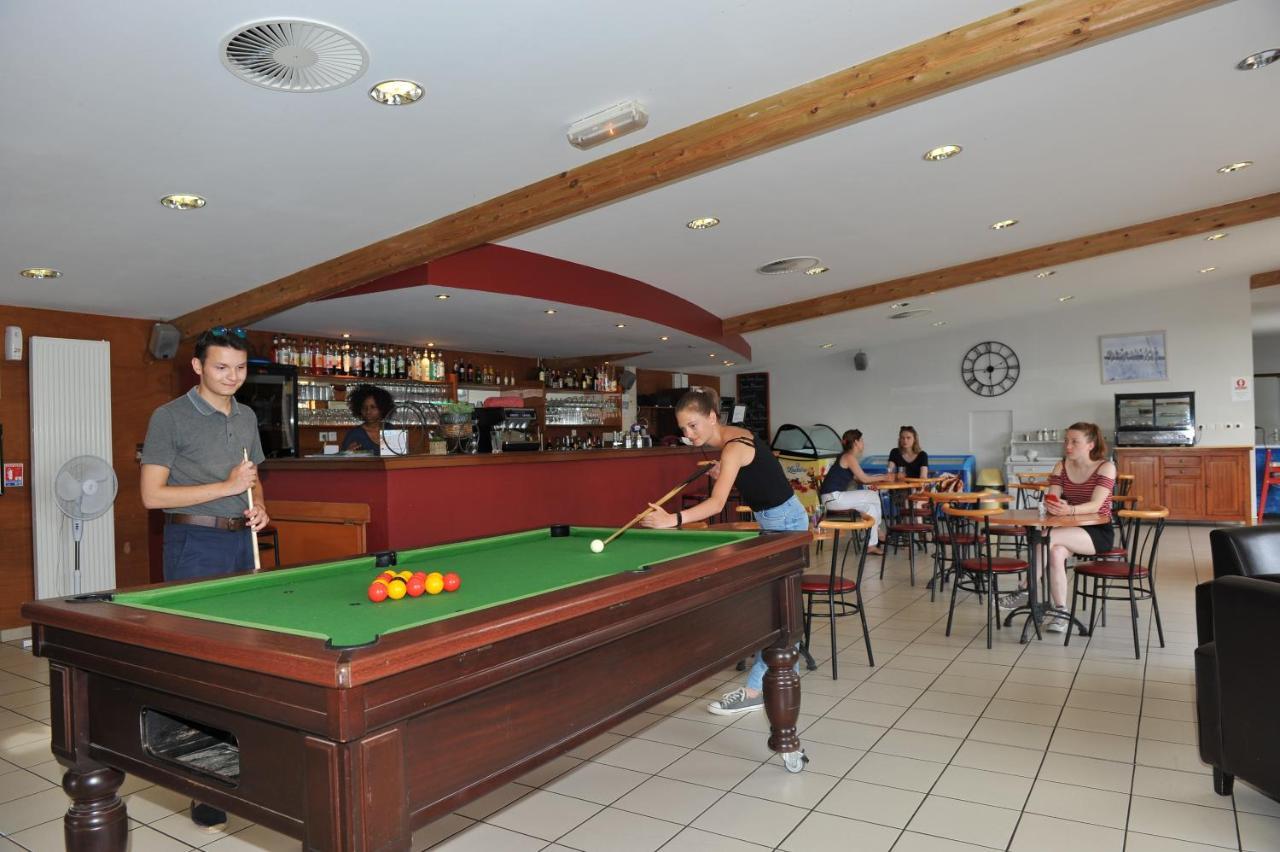 Hotel Camping De La Liez Peigney Esterno foto