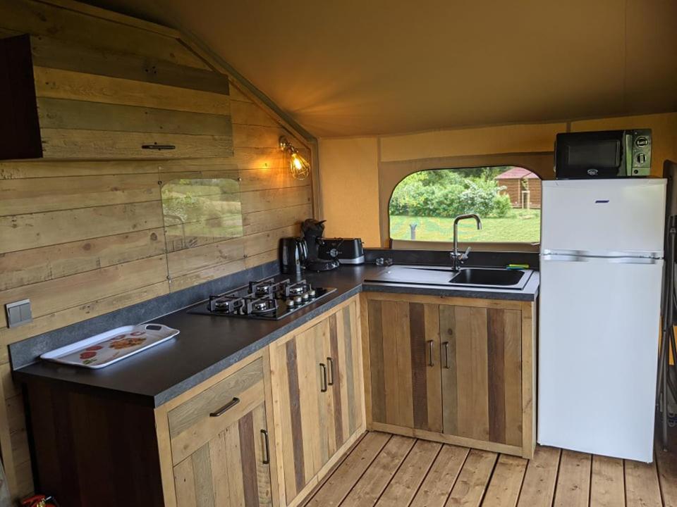 Hotel Camping De La Liez Peigney Esterno foto