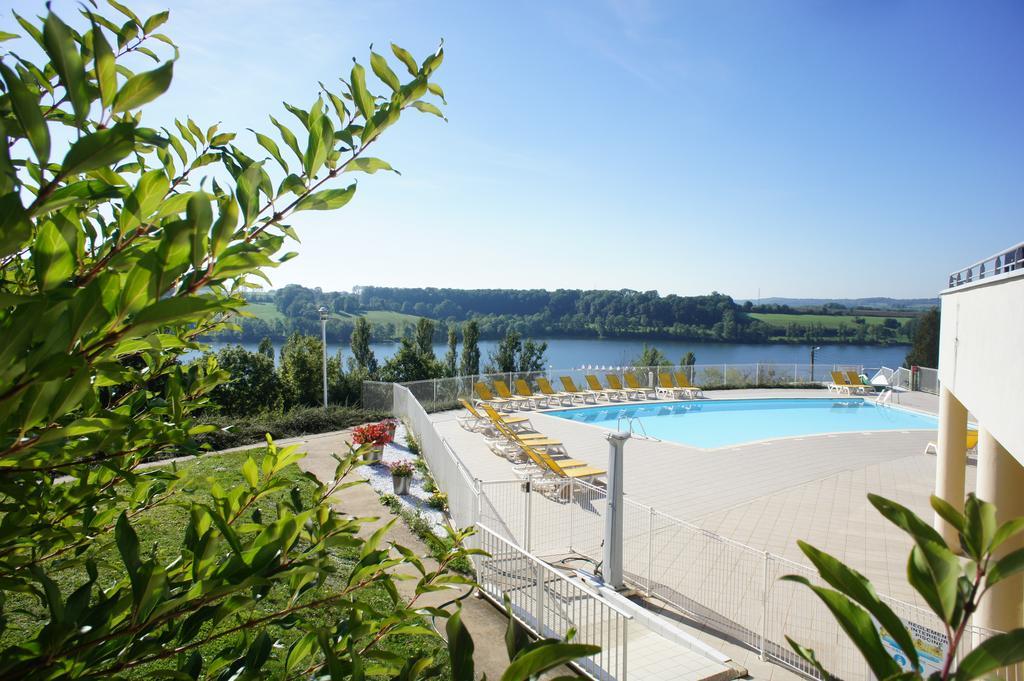 Hotel Camping De La Liez Peigney Esterno foto