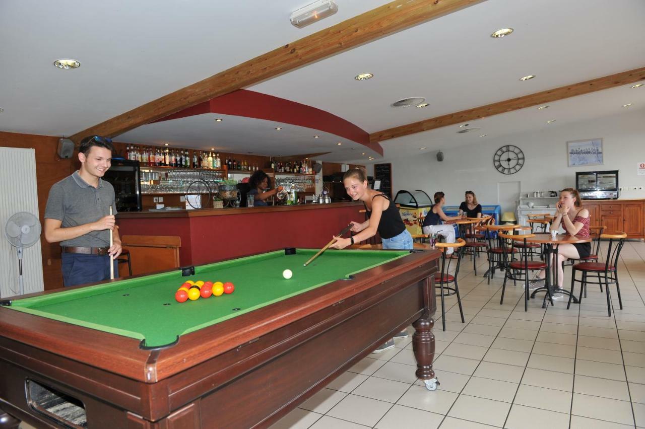 Hotel Camping De La Liez Peigney Esterno foto
